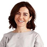 Врач Абдуллаева Арзу Ахвердиевна