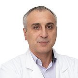 Врач Абдулжалилов Муталип Нухкадиевич