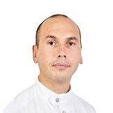 Врач Абрамов Денис Александрович