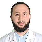 Врач Ахматов Адиль Ахматович