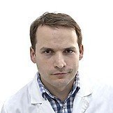 Врач Ахмедханов Юнус Ахмедханович