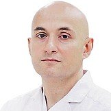 Врач Ахвледиани Ника Джумберович