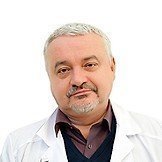Врач Аксенов Евгений Васильевич