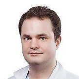 Врач Алимов Владимир Александрович