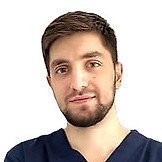 Врач Амархаджиев Апти Мусаевич