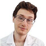 Врач Амергулов Илья Ильич