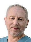 Врач Антипов Вячеслав Антипович