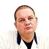 Врач Антипович Денис Михайлович