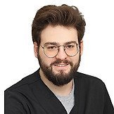 Врач Антоник Павел Михайлович