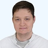 Врач Антонов Илья Ильич
