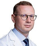 Врач Армашов Вадим Петрович