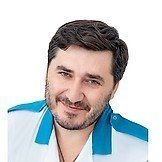 Врач Арустамян Эдуард Эдуардович