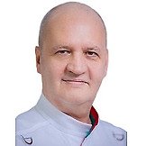 Врач Аширов Рустем Насруллаевич
