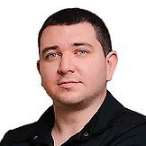 Врач Асиков Тимур Шамильевич