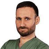 Врач Ата Эмрах