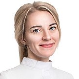 Врач Сенькова (Атрахимович) Анна Николаевна
