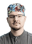 Врач Авдеев Денис Александрович