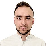 Врач Аветисов Иван Олегович