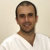 Врач Бабаев Рустам Саркярович