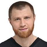 Врач Бахарчиев Рустам Умарович