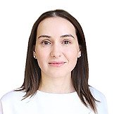 Врач Бахулова Айшат Магомедовна