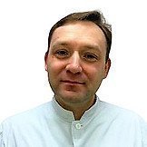 Врач Бардин Роман Игоревич