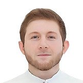 Врач Батаев Олег Сайд-Эминович