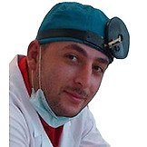 Врач Бедоев Алан Александрович