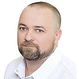 Врач Белов Вадим Иванович