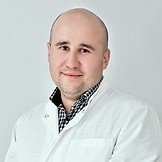 Врач Богатырев Артур Юсуфович