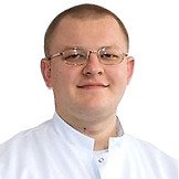 Врач Богомолов Евгений Федорович