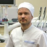 Врач Большаков Александр Сергеевич