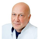Врач Бондарев Евгений Альбертович