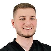 Врач Бурцев Глеб Юрьевич