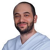 Врач Бурдули Владимир Николаевич