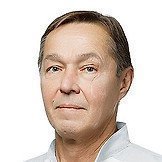 Врач Бусов Игорь Владимирович