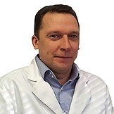 Врач Бутин Павел Сергеевич