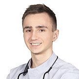 Врач Чернышов Богдан Сергеевич
