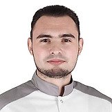 Врач Чернышов Максим Константинович