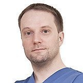 Врач Чулков Артем Николаевич