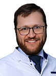 Врач Чумаков Павел Леонидович