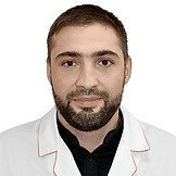 Врач Дарсигов Адам Магомед-Баштрович