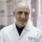 Врач Давиташвили Давид Иванович