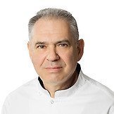 Врач Давлетханов Энвер Джавидович