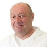 Врач Давыдкин Виктор Васильевич