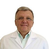 Врач Дедов Евгений Иванович