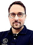 Врач Демидов Денис Александрович