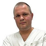 Врач Денисов Денис Сергеевич