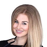 Врач Денющенкова Мария Александровна