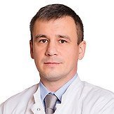 Врач Деревцов Виталий Викторович